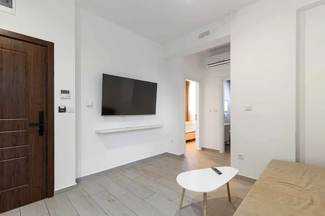 Exclusive sale of a brand-new hotel in Budva — photo 17